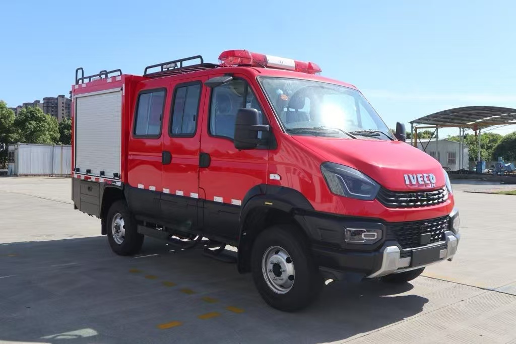 Heavy-duty IVECO Water Tanker Fire Truck with Ladder