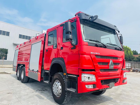 SINOTRUCK HOWO 16000 Litres Water And Foam Fire Truck