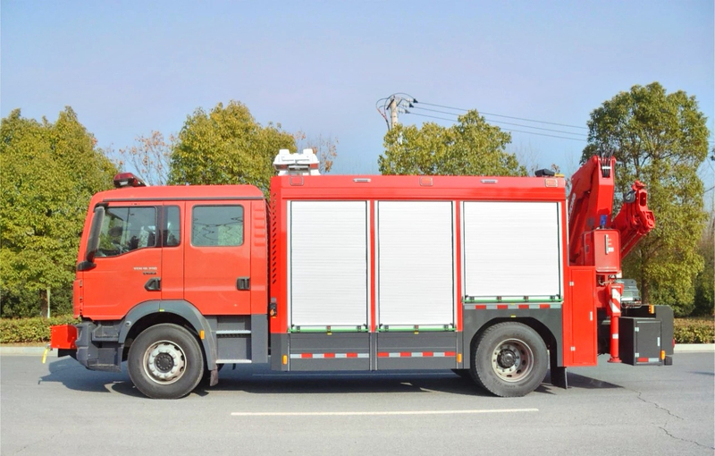 Cutting-Edge Wildland Fire Engine for Fire Situations